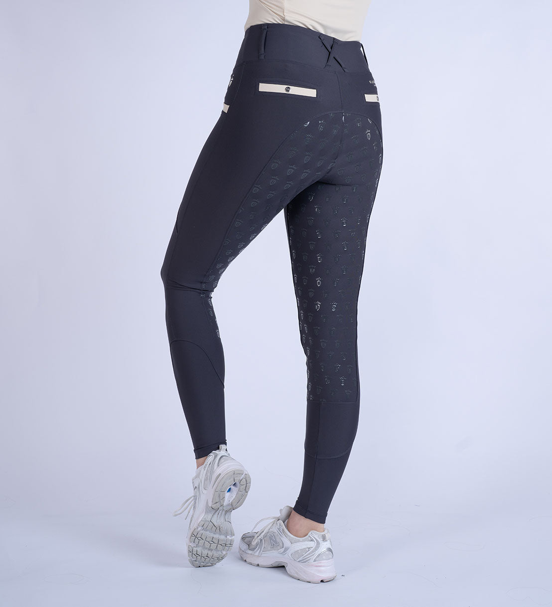Blackfort Equestrian Women&